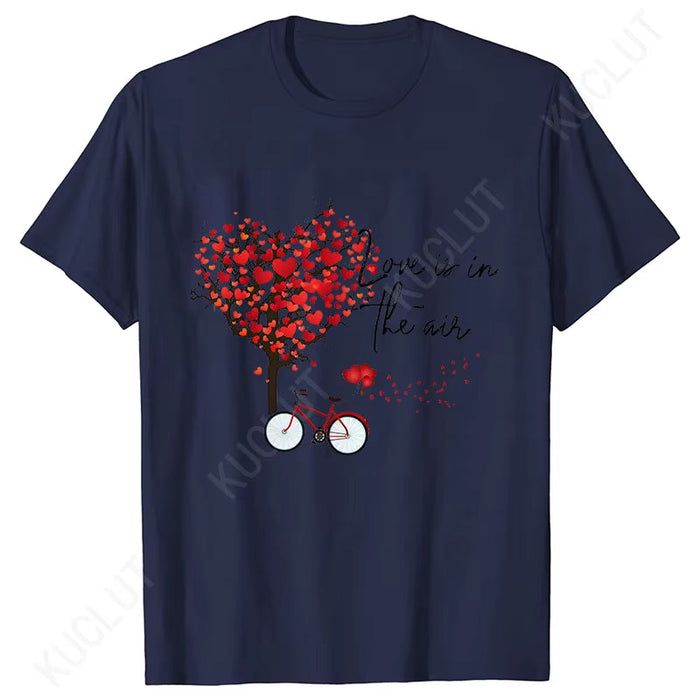 Love Is in the Air T-Shirts for Men Women Matching Couples Valentine’S Day Shirt Anniversary Graphic Y2K Tops Short Sleeve Tees