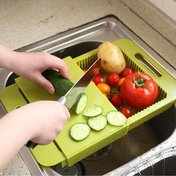 Cut & Drain Chopping Board with Strainer