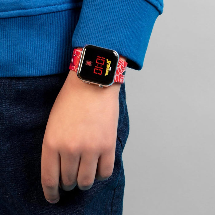 Spiderman Boy'S Digital Quartz Watch with Silicone Strap SPD4719ARG