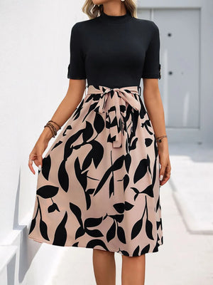 Splicing skirt half high neck fashionable and elegant dress