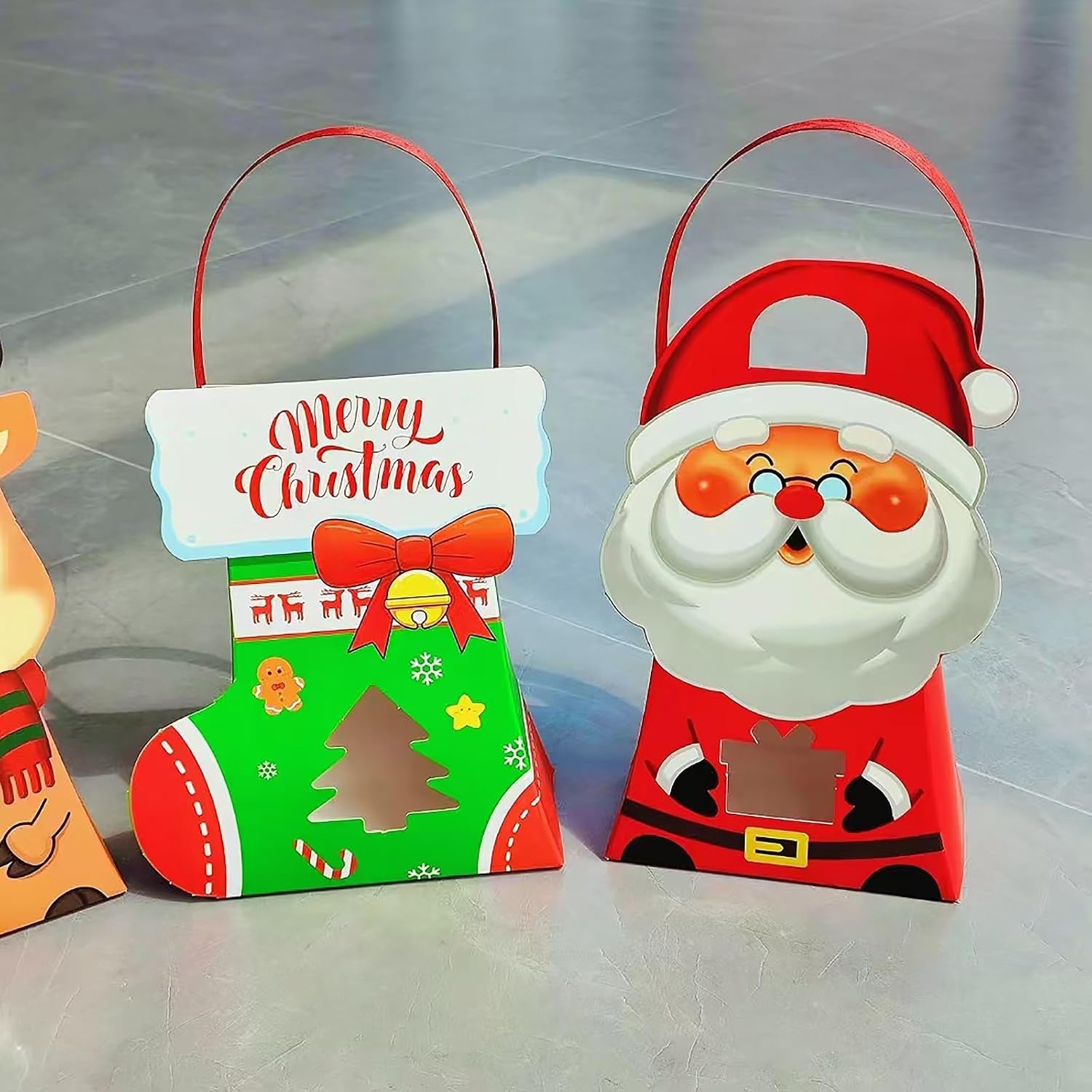 30 PCS Gift Bags with Handles for Christmas, Paper Candy Treat Boxes with Window，Xmas Party Goodie Treat Bags with Stickers for Kids Winter Birthday，Christmas Party Favor Supplies