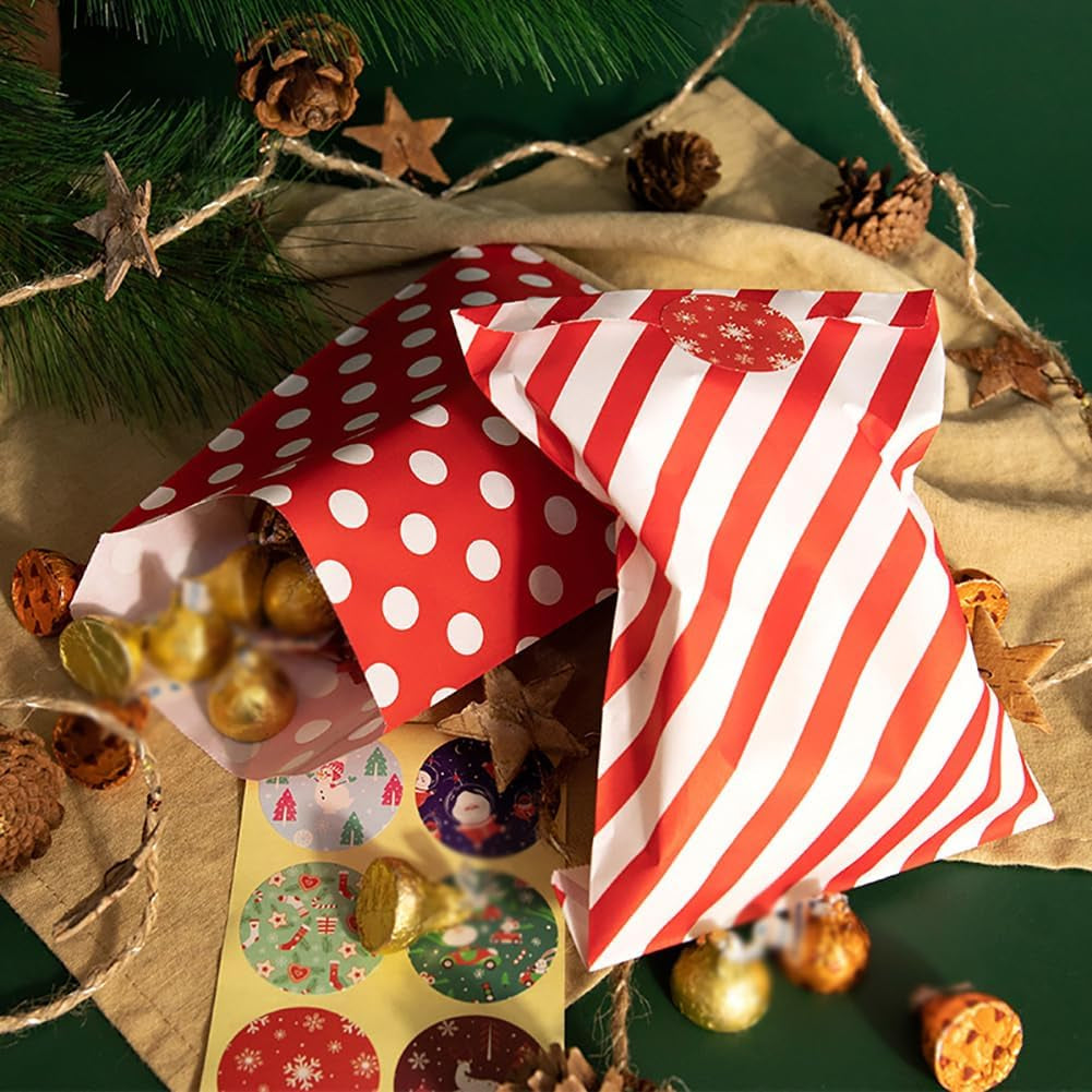 96 Pcs Small Christmas Paper Treat Bags Candy Buffet Bags Flat Cookie Bags Sleeves for Packaging Doughnut Bags for Holiday Party Favor Bags