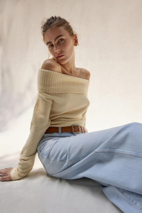 Top Solid Color One Word Collar Flip Collar Off Shoulder