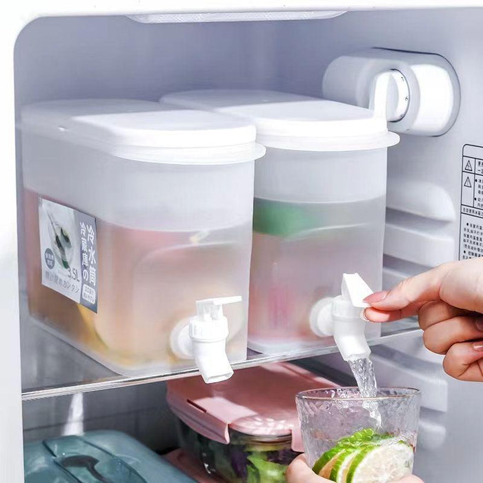 Plastic Beverage Dispenser with Faucet, 3.5L Capacity