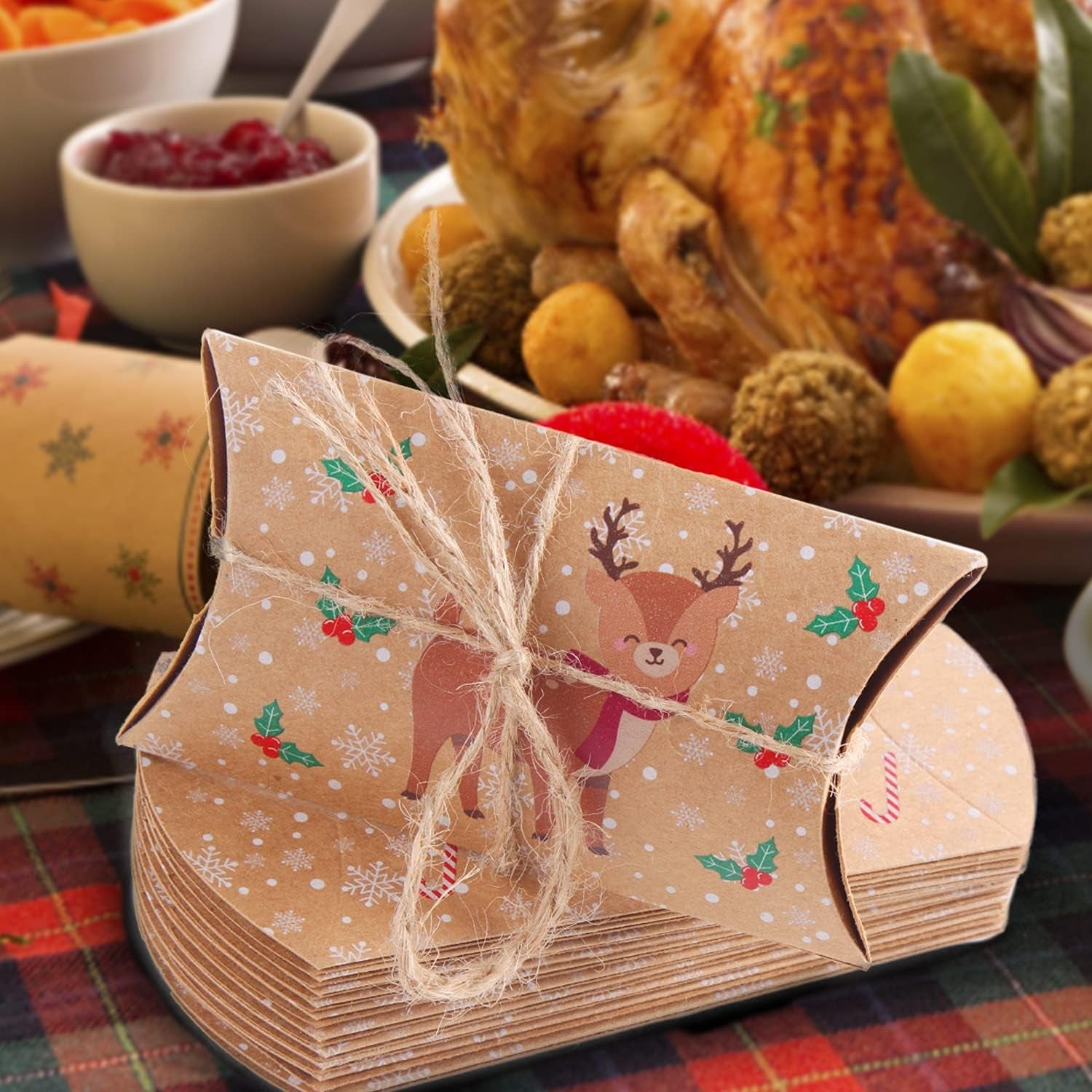 Christmas Small Boxes, 36 Gift Pillow Boxes Candy Jewellery Box for Christmas Party Favor