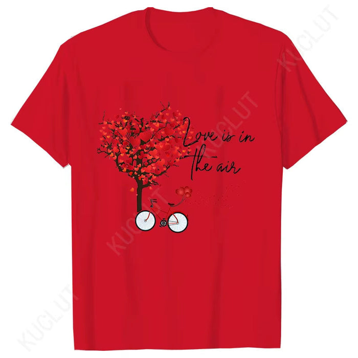 Love Is in the Air T-Shirts for Men Women Matching Couples Valentine’S Day Shirt Anniversary Graphic Y2K Tops Short Sleeve Tees