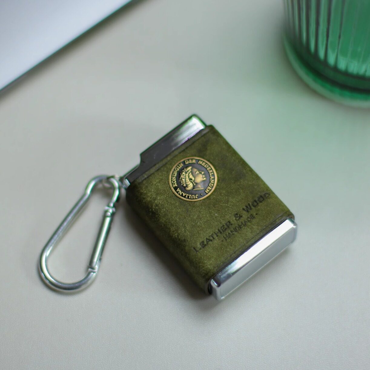 Portable Outdoor Mini Aluminum Ashtray With Lid
