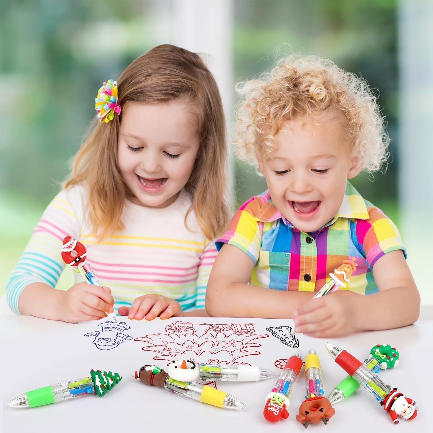 Christmas Multicolour Ballpoint Pens, 30PCS 4 Colours, Xmas Mini Retractable Pens for Kids Novelty Pens for Class Reward Gifts Party Bag Fillers