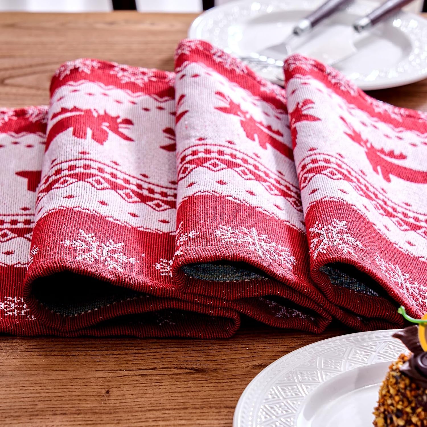 Christmas Table Runner, Red Modern Christmas Decorations with Christmas Reindeer and Snowflakes Xmas Pattern, Kitchen Dining Table Decoration for Home Party Decor, Winter Holiday, 35X180 Cm