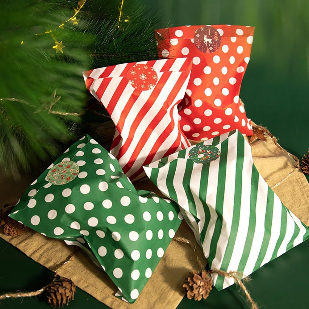 96 Pcs Small Christmas Paper Treat Bags Candy Buffet Bags Flat Cookie Bags Sleeves for Packaging Doughnut Bags for Holiday Party Favor Bags