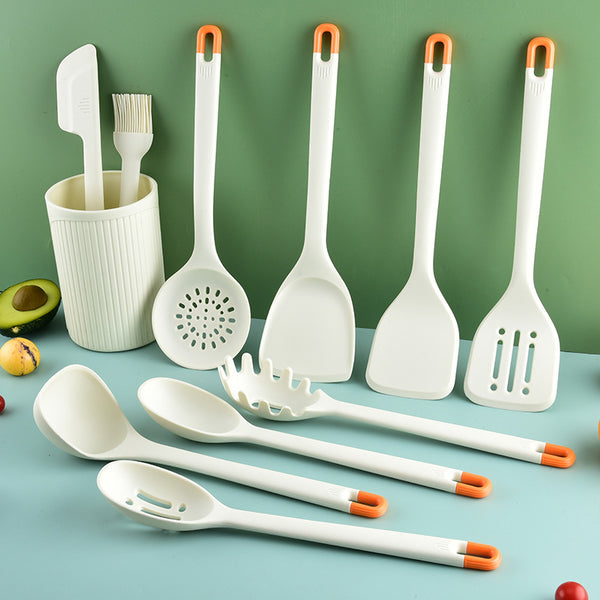 Silicone Kitchenware Frying Spatulas Soup Ladles Strainers Brushes And A Utensil Rack
