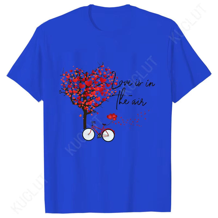Love Is in the Air T-Shirts for Men Women Matching Couples Valentine’S Day Shirt Anniversary Graphic Y2K Tops Short Sleeve Tees