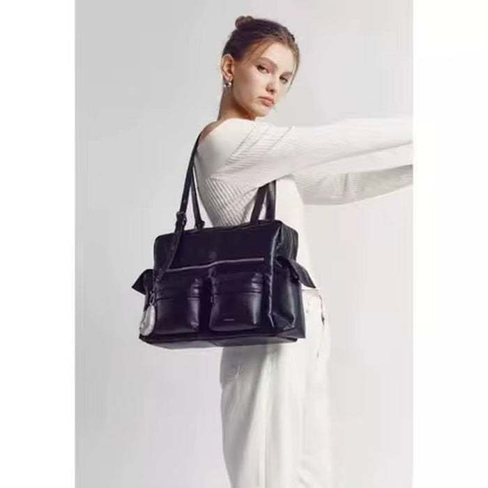 SAMO ONDOH Bag, Saddle Bag, Samoondoh, Song Yuqi, Kim Chae-Won, Choi Kang-Kyu, Same Brand as Korean Stars