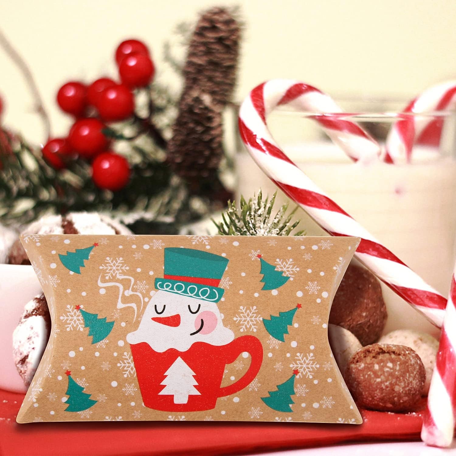 Christmas Small Boxes, 36 Gift Pillow Boxes Candy Jewellery Box for Christmas Party Favor