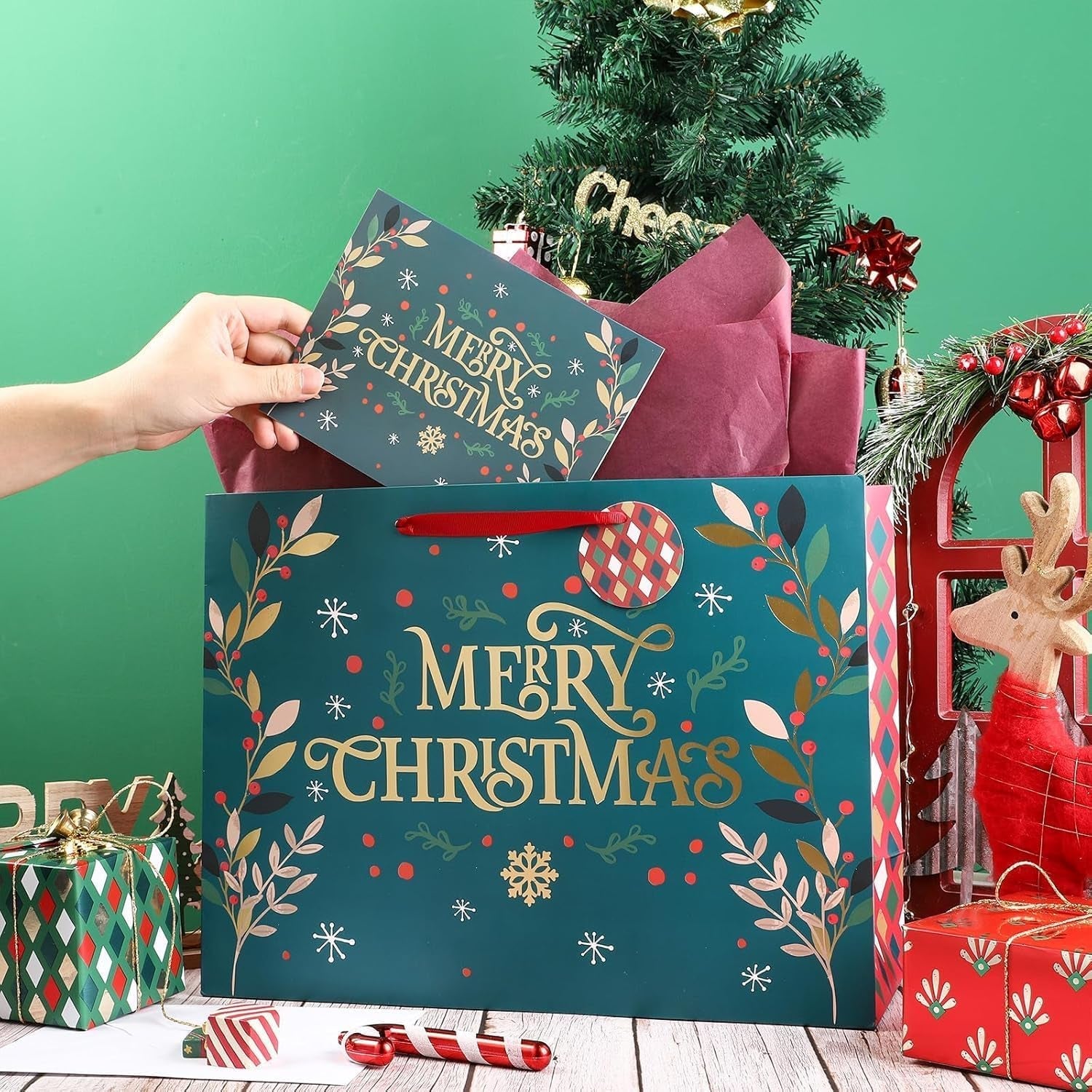 4Pcs Large Christmas Bags Gift Bags with Greeting Card, 40CM X 30CM X 15CM Kraft Paper Bag Christmas Theme Goody Bag with Gift Tag and Tissue Paper for Holiday Xmas Gift Packaging