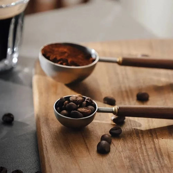25Ml Wooden Handle Stainless Steel Coffee Scoop Tablespoon Measuring Spoon Walnut Wood Long Handle Coffee Spoons Cafe Decoration